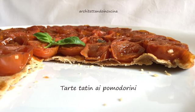 Tarte tatin ai pomodorini