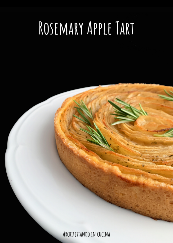 Rosemary Apple Tart o crostata di mele e rosmarino