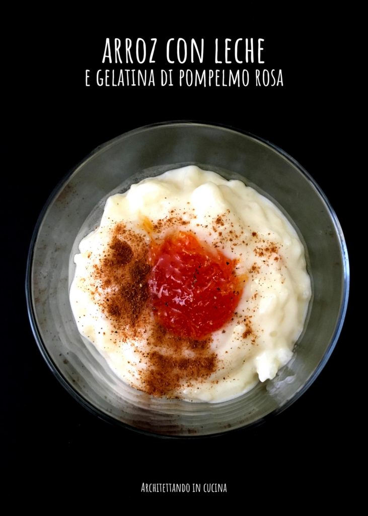 Arroz con leche o risolatte e gelatina di pompelmo rosa